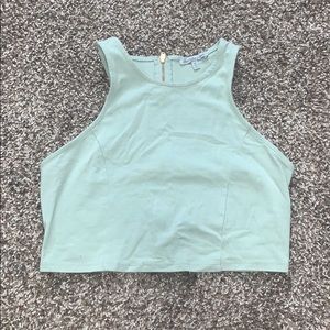 🌸NWOT halter neck crop top